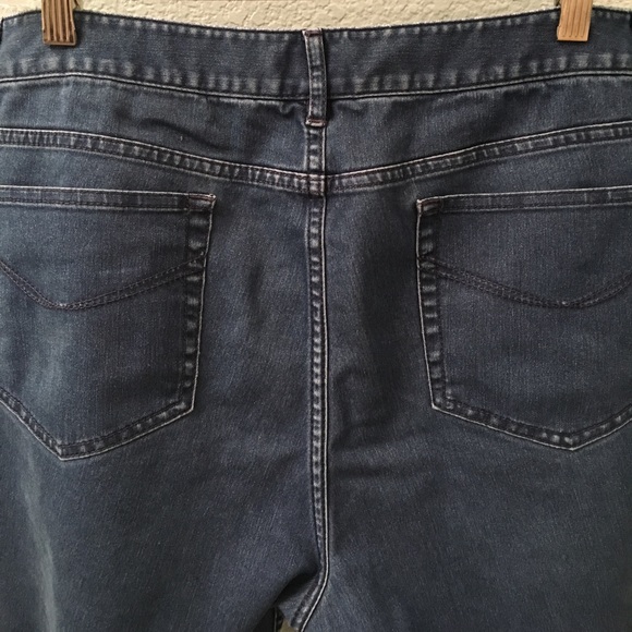 J Jill crop stretch jeans. - Picture 3 of 3