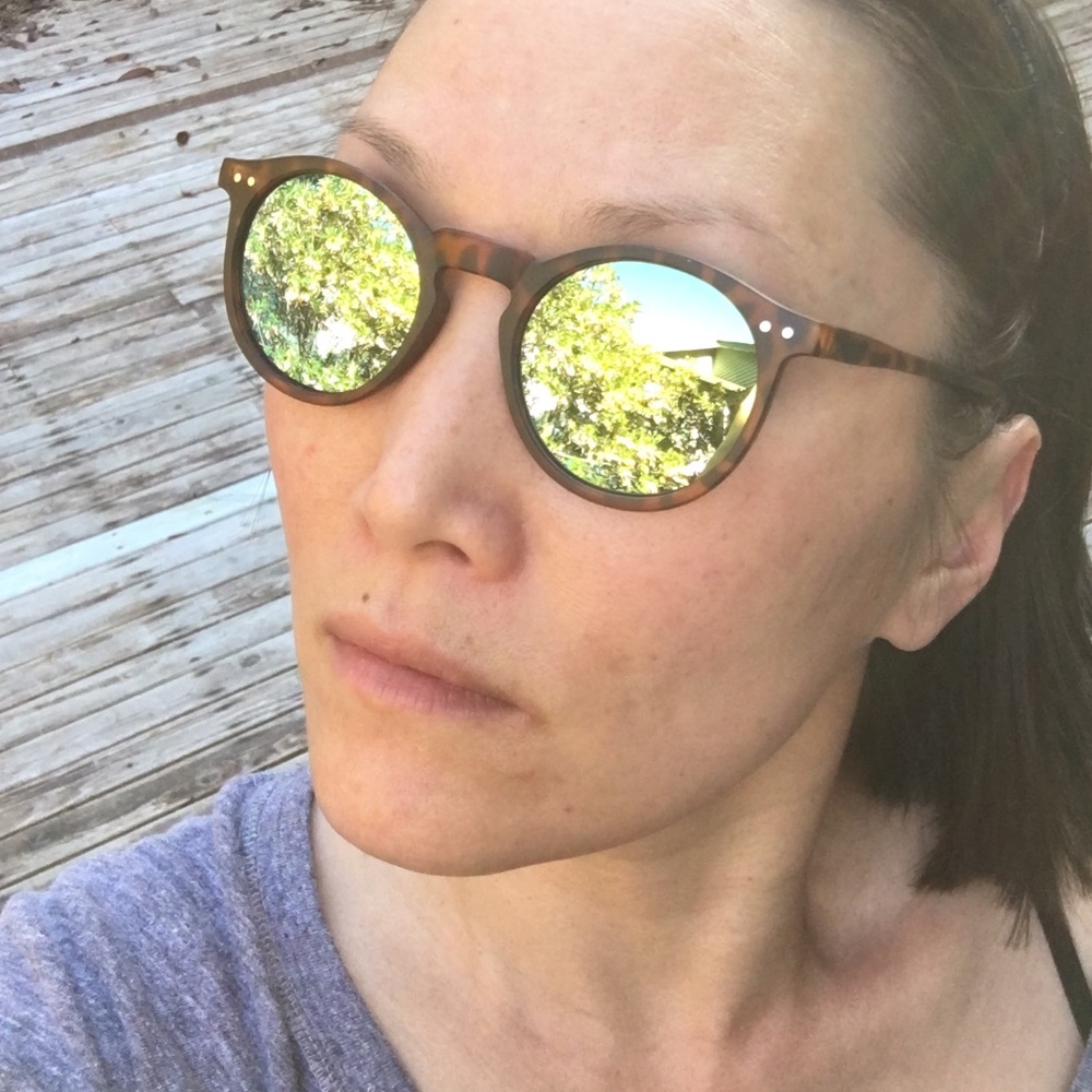 ❗️1 LEFT❗️Black round cat eye sunglasses - Picture 5 of 5