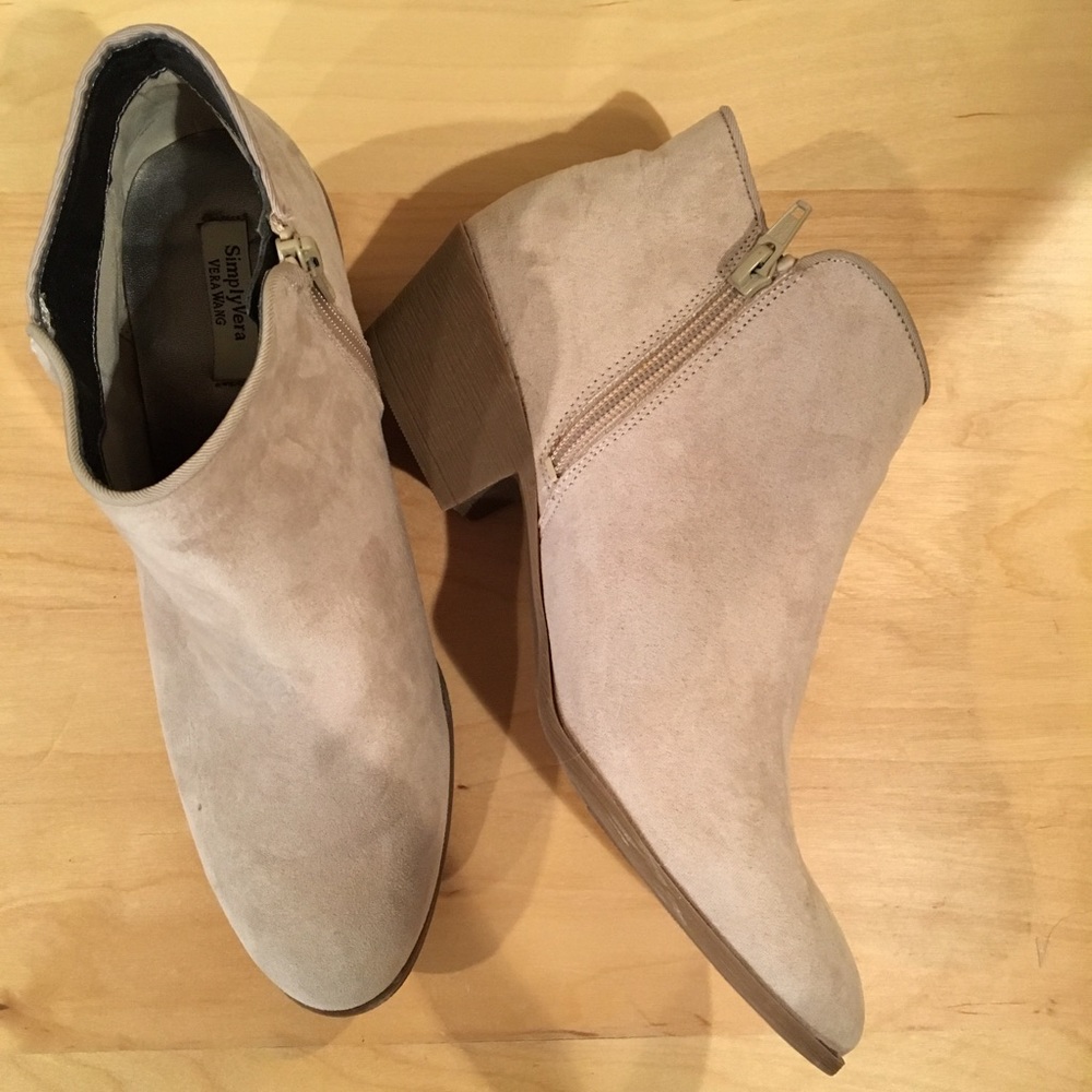 Simply Vera Wang Booties