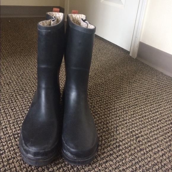 Chooka Rainboots! - Picture 2 of 3