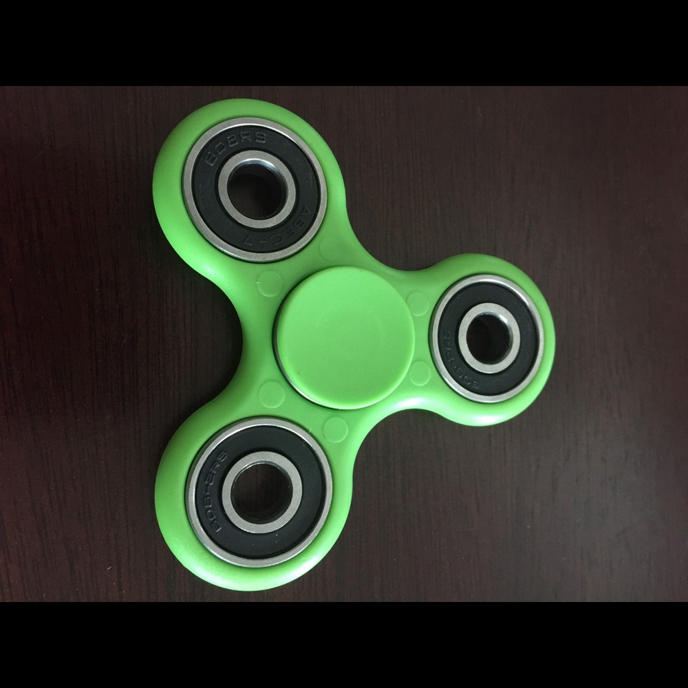 Fidget spinner