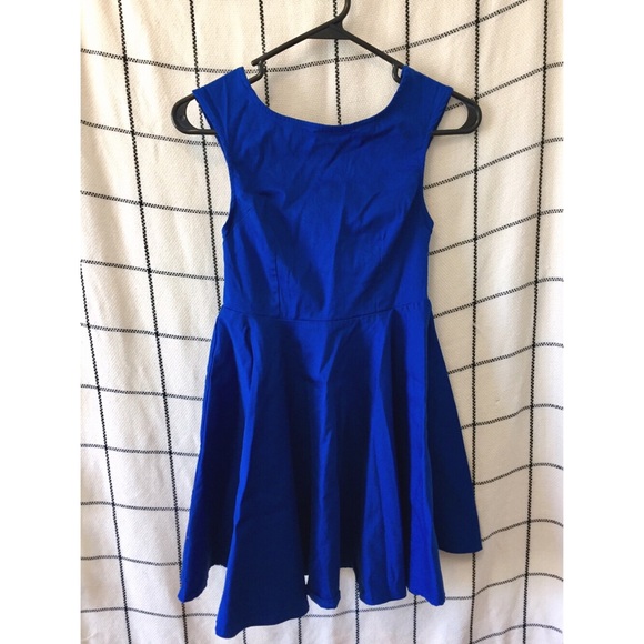 Tobi Dresses & Skirts - TOBI // Sapphire Dress