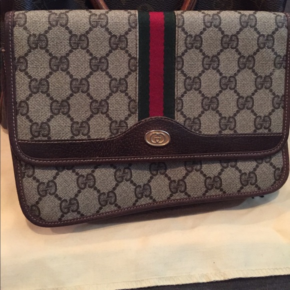 ❌SOLD❌ Vintage Authentic Gucci Clutch - Picture 1 of 4
