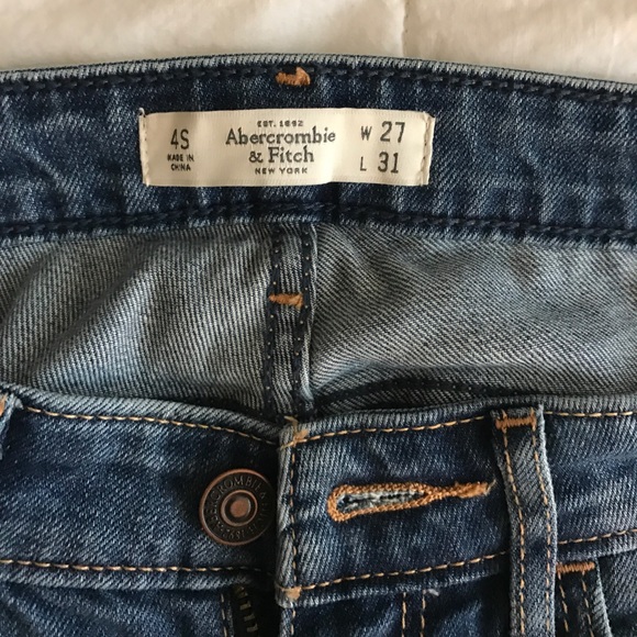 Abercrombie Skinny Jeans - Picture 3 of 3
