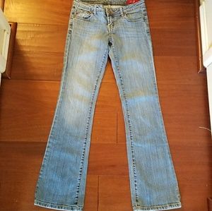 Seven7 Light Wash Flare Jeans Size 28