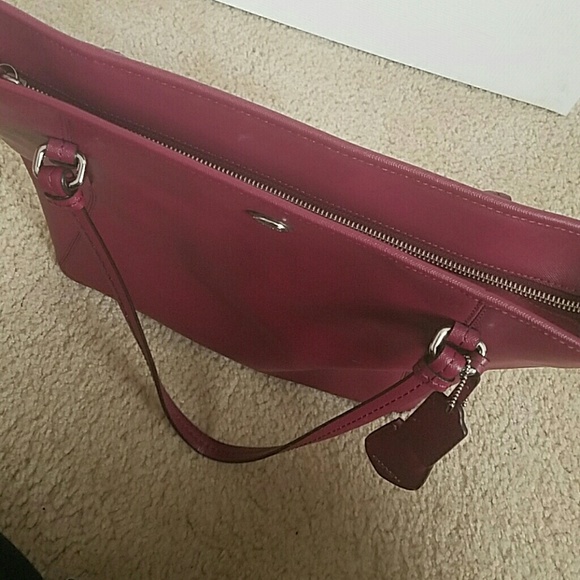 Coach Tote - Picture 4 of 4