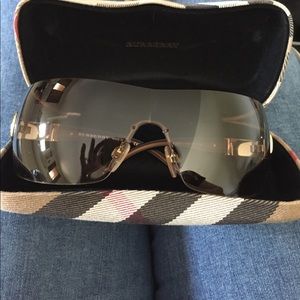 Burberry sunglasses