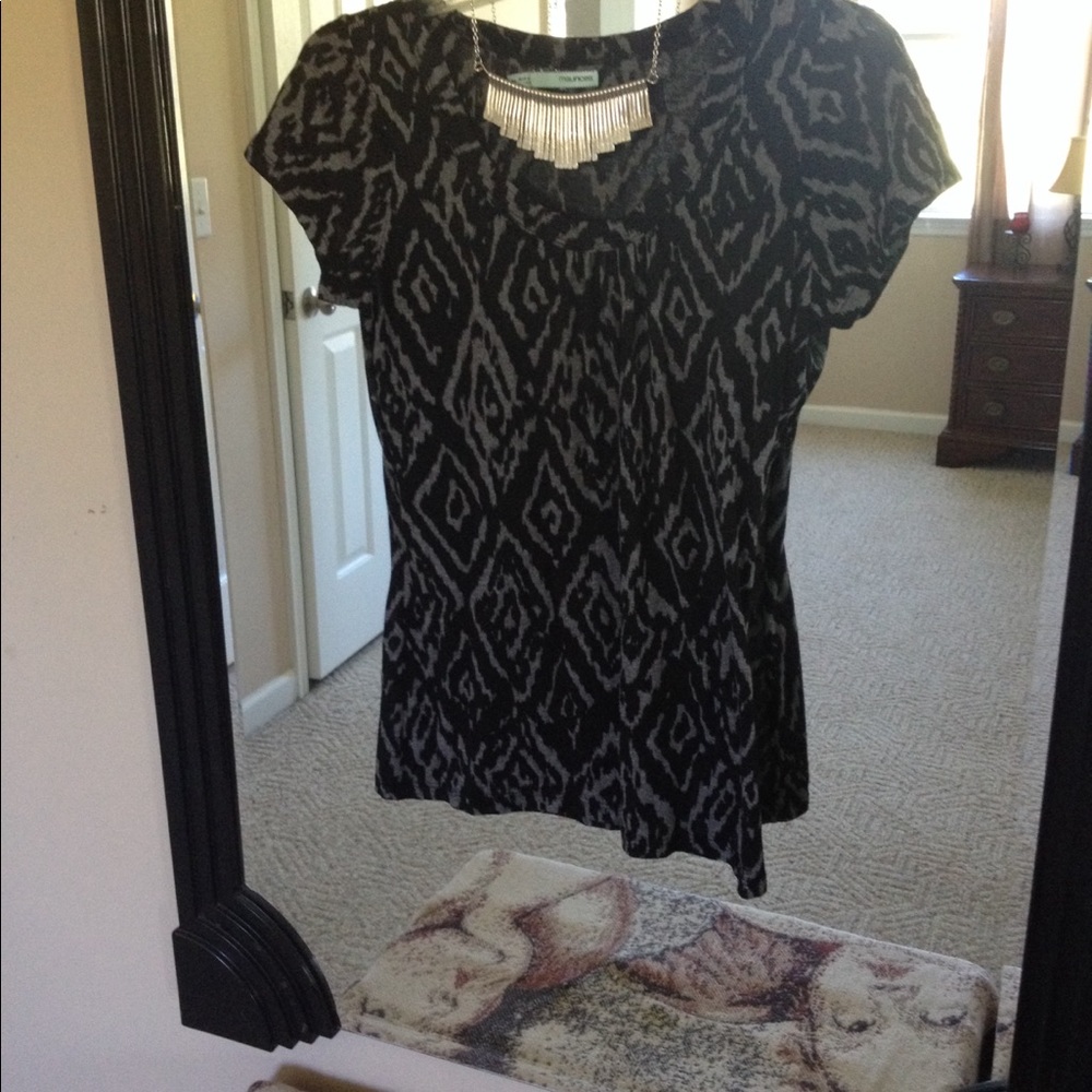 Maurice's top
