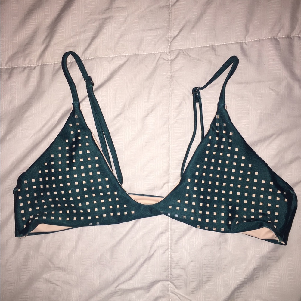 Acacia Swimsuit bikini top