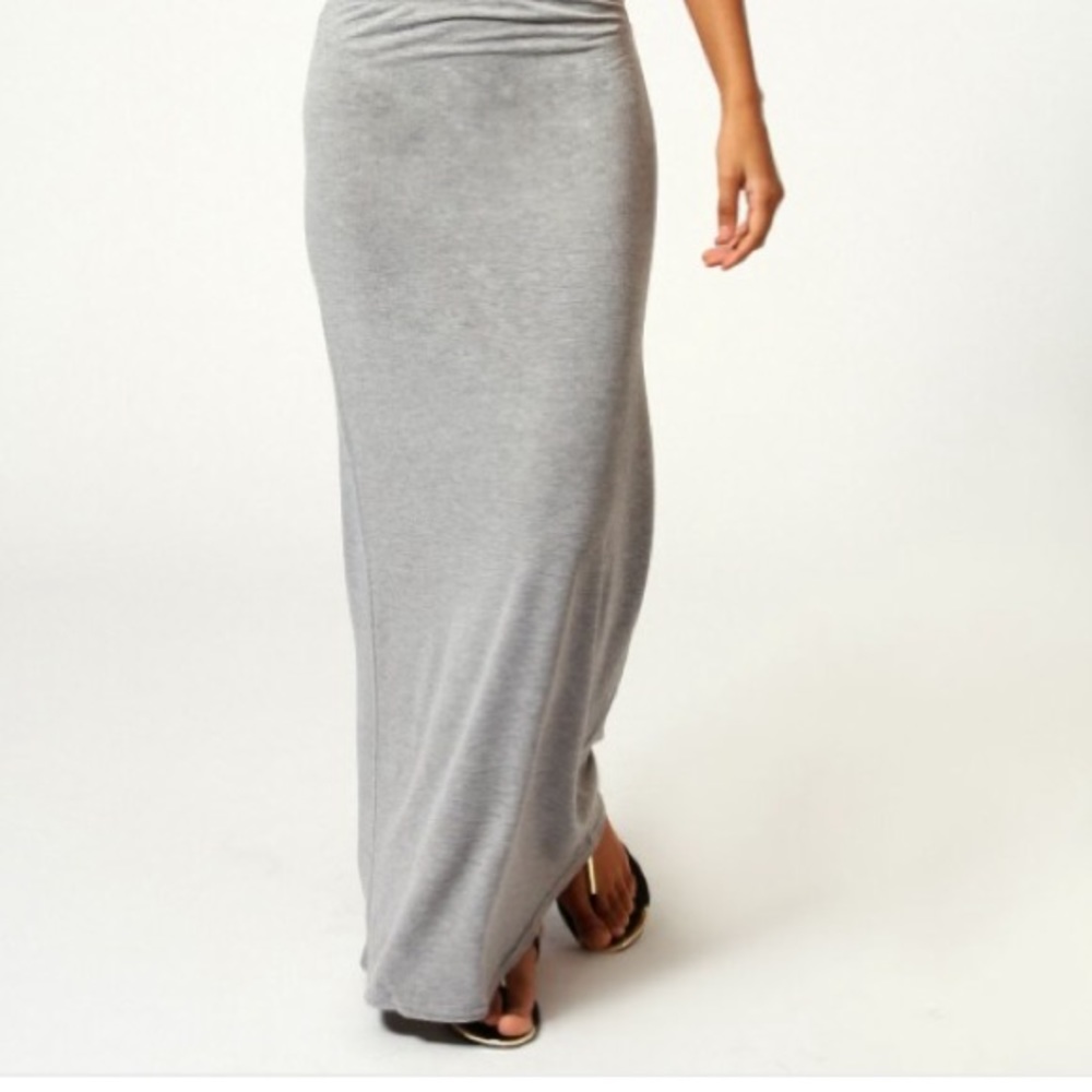 ⬇️Comfy Jersey Skirt