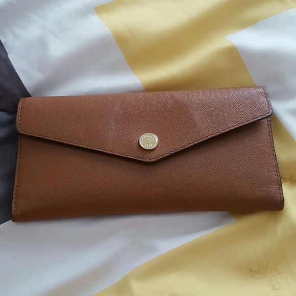 MK Wallet - Picture 1 of 3