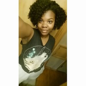 Meet your Posher, Kenyetta