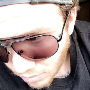 Meet your Posher, Keith