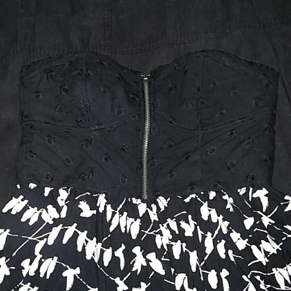 Strapless dress - Picture 2 of 4