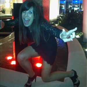 Meet your Posher, Pamela