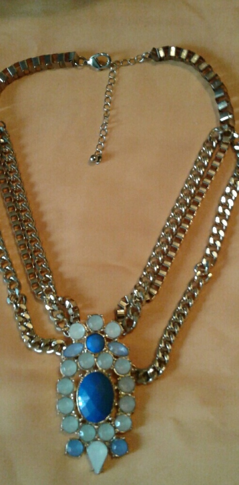 Jewelry - Picture 2 of 4
