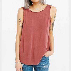 Silence + Noise Modern Twist-Back Tank Top