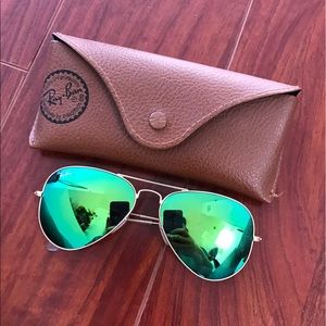 Green reflective aviator raybans