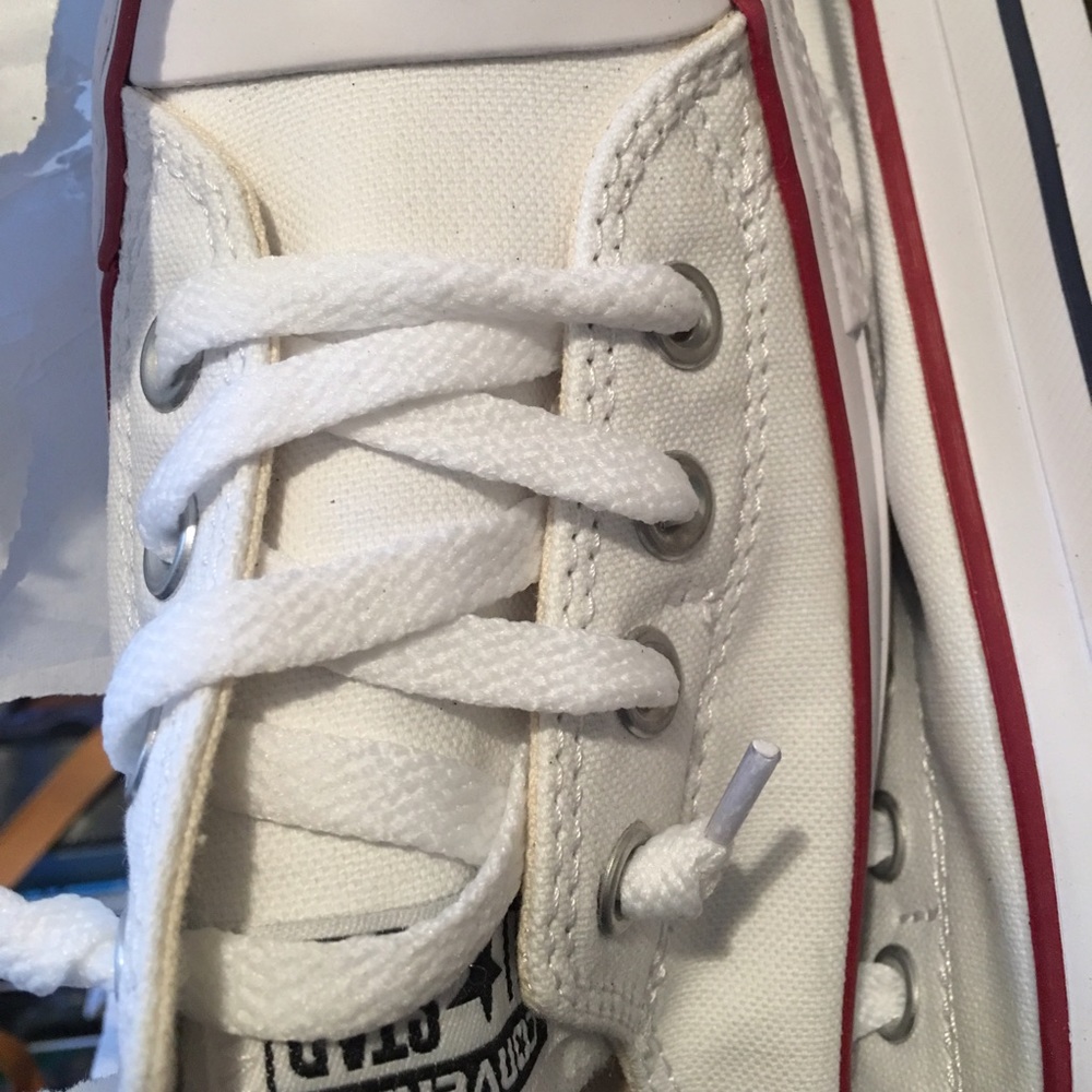 White Shoreline converse slip on - Picture 2 of 7