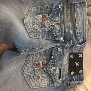 Signature skinny miss me jeans size 24