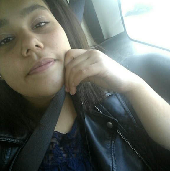 Meet your Posher, Yami - Picture 1 of 1