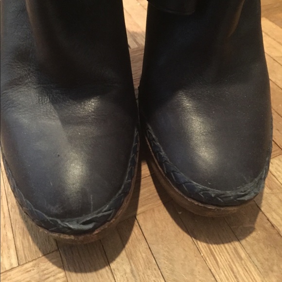 Cole Haan Navy Platform Booties with Nike Air - Picture 2 of 6