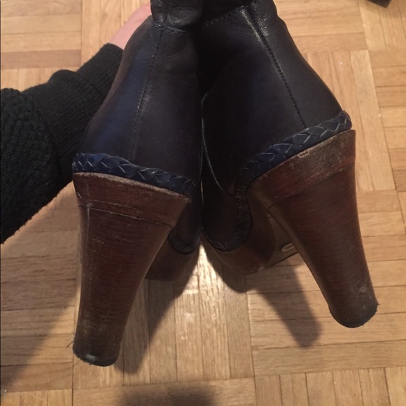 Cole Haan Navy Platform Booties with Nike Air - Picture 3 of 6