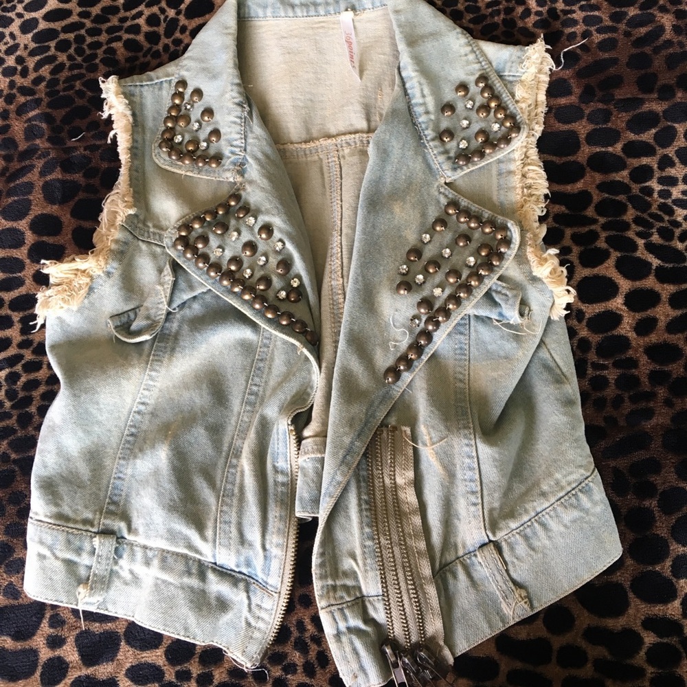Acid wash vest