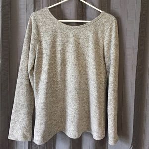 Adorable soft gray sweater with bow back Large