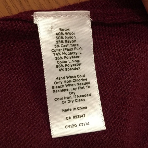 Women's Talbots burgundy sweater - Picture 8 of 8