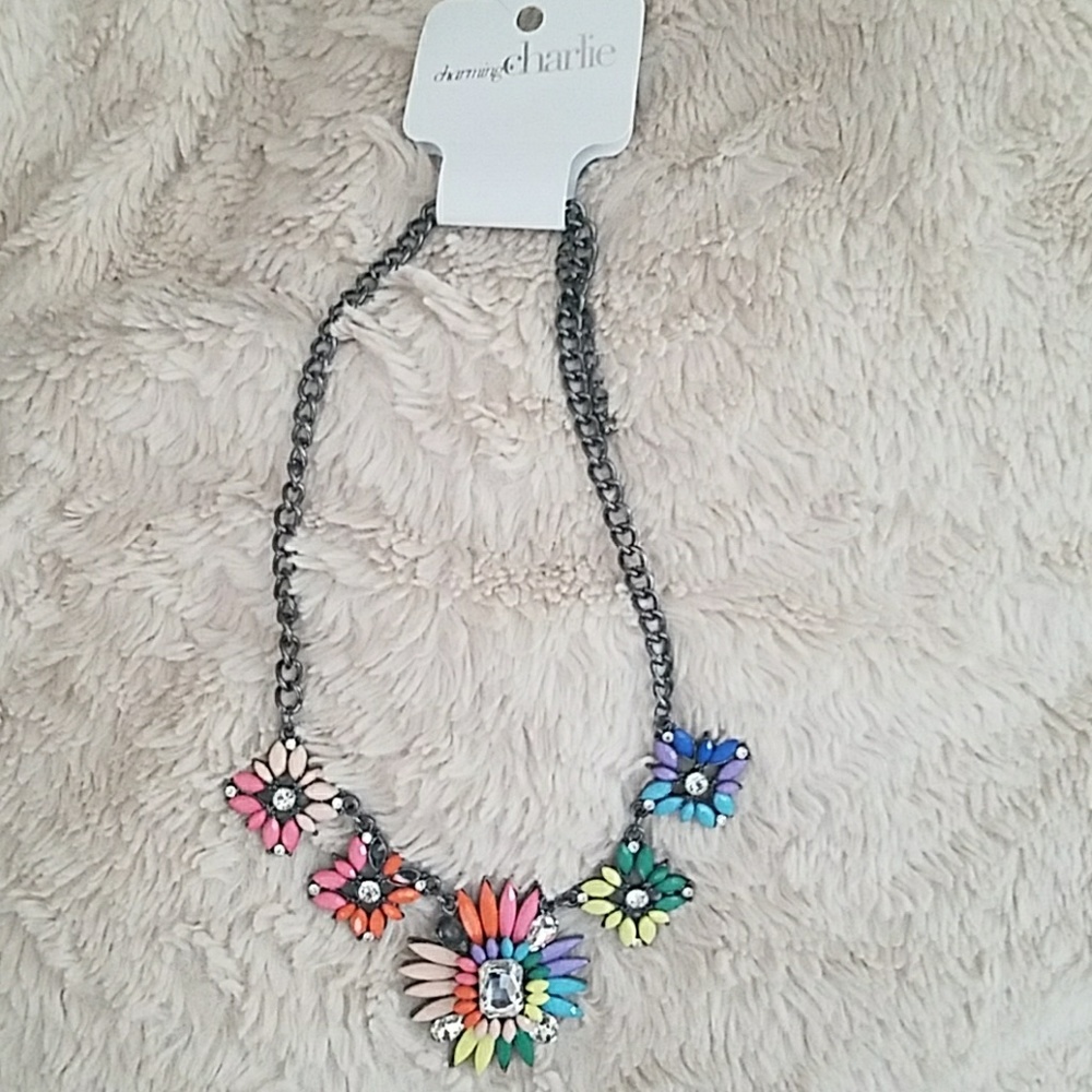 Spring necklace - Picture 2 of 3