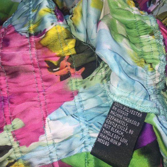 Light Flowy Colorful Floral Blouse - Picture 5 of 6