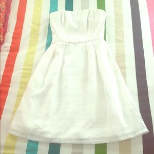 White House Black Market White strapless dress