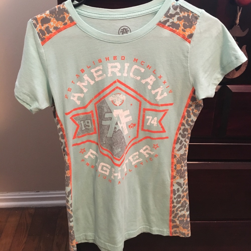 American fighter size medium shirt