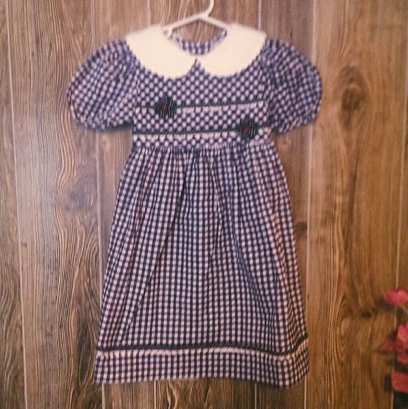 🎈2 for $20🎈Jessica Leigh Spring picnic dress - Picture 2 of 4
