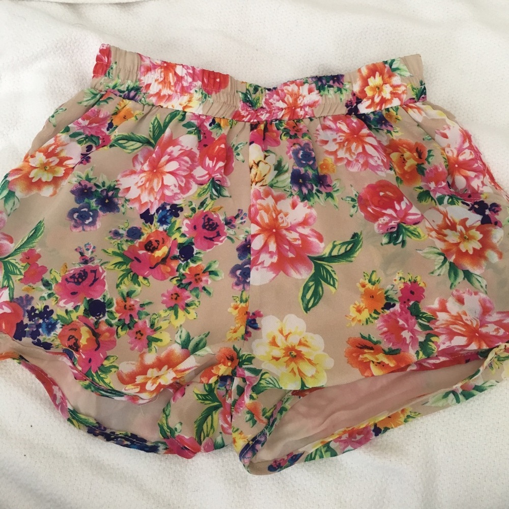 Floral shorts