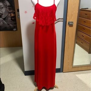 Red Maxi Dress NWOT ☀️