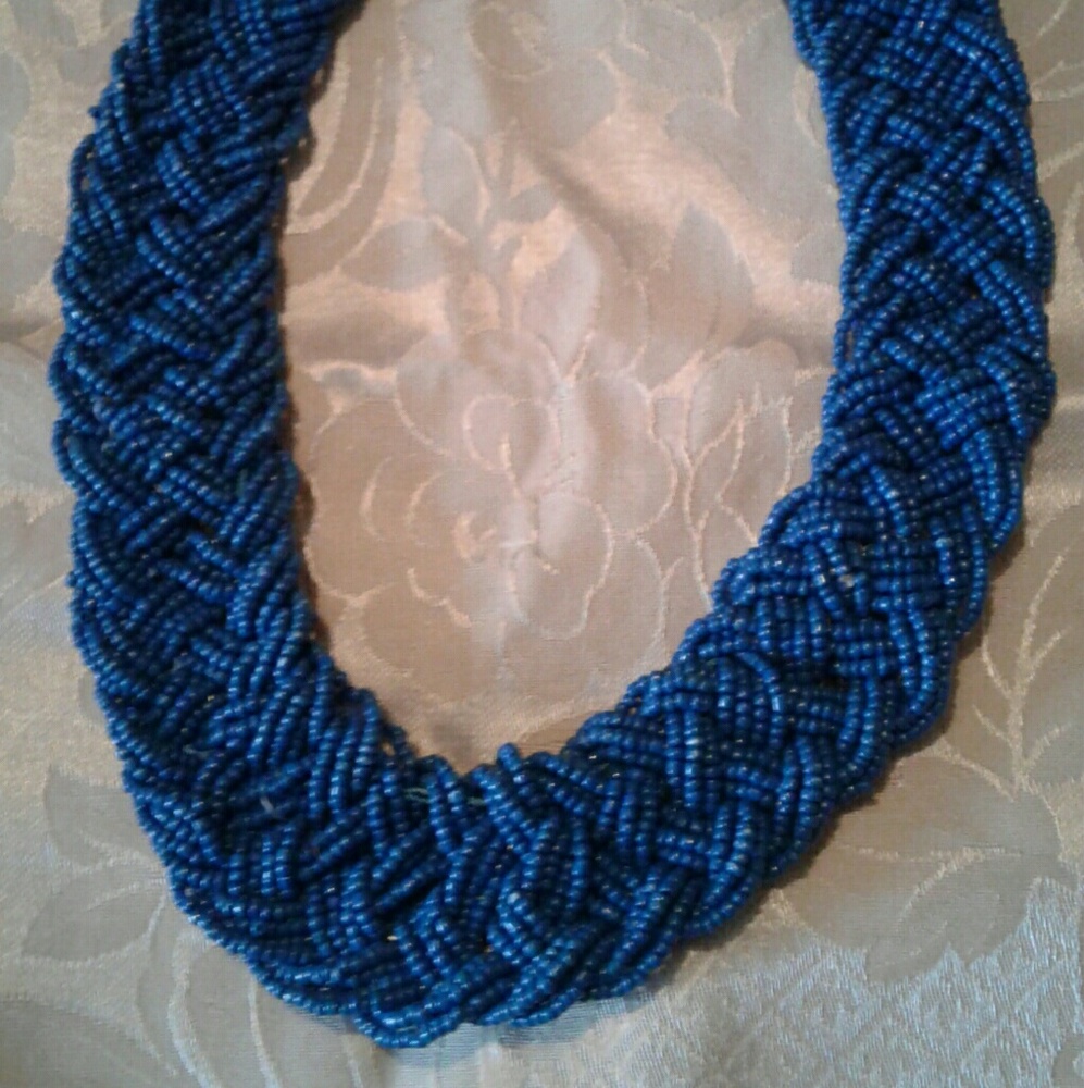 Jewelry - Picture 2 of 3