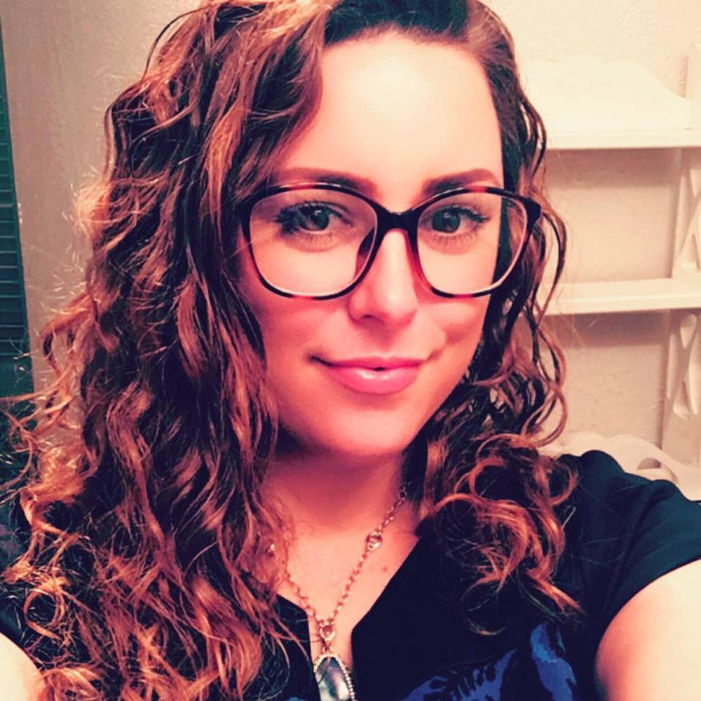 Meet your Posher, Julie