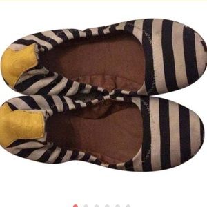 Lucky brand stripped flats