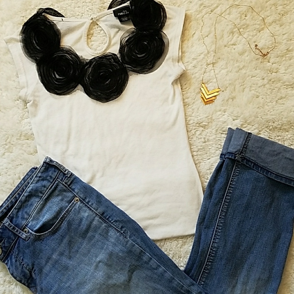 Rue 21 shirt