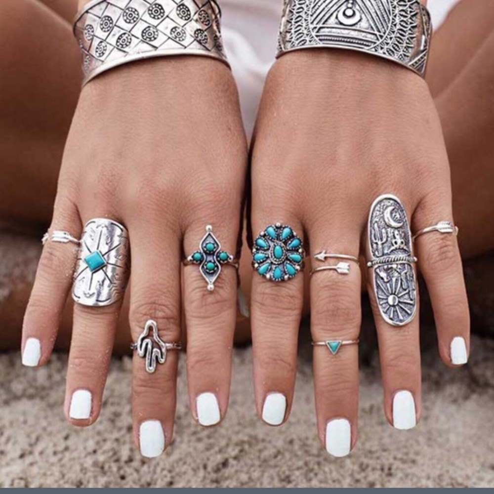 Set of 9 Boho Chic ring/midi ring set