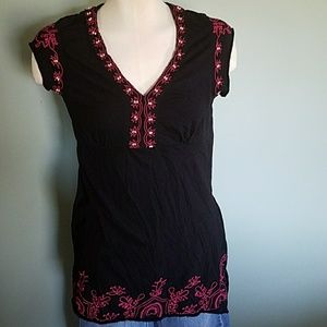 Pretty summer BCBG TOP! SIZE XL