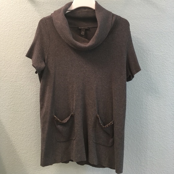 I N C short sleeve cowl neck sweater. - Picture 1 of 3