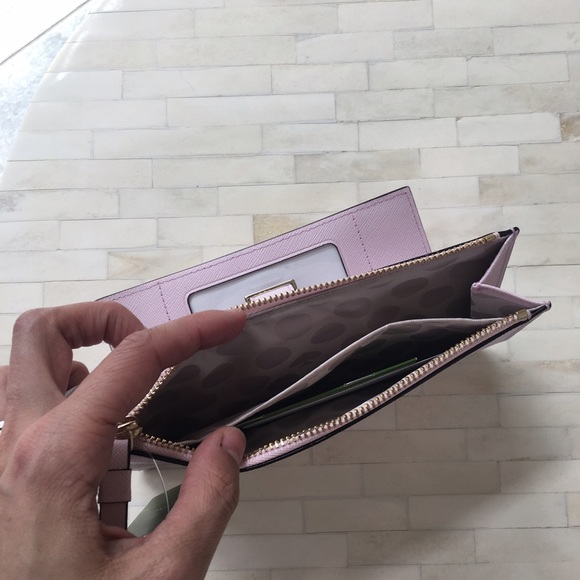 Kate Spade Light Pink Wallet/Wristlet - Picture 3 of 6