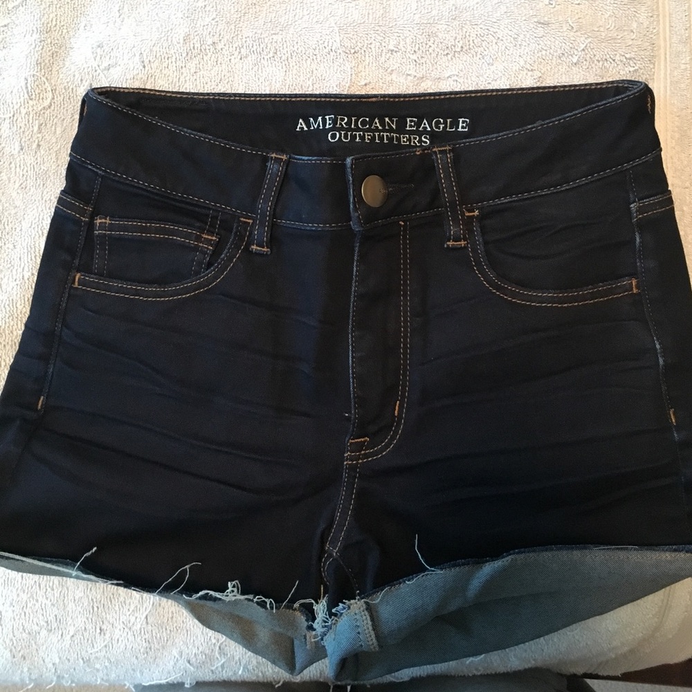 American Eagle Hi-rise shortie shorts.