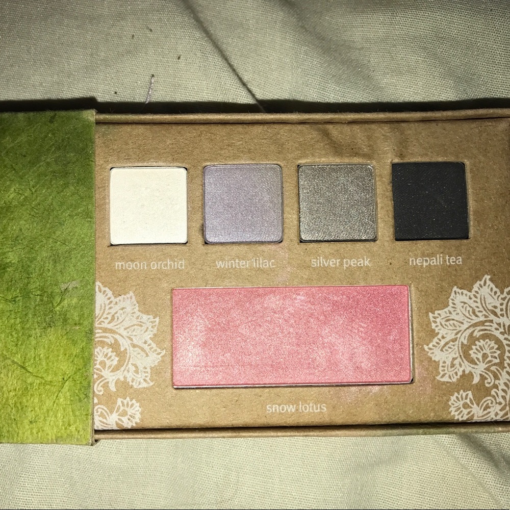 Aveda makeup palette