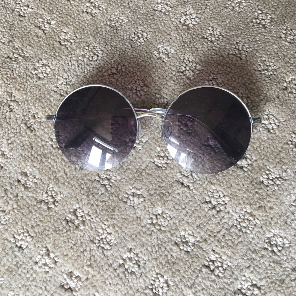 Round Sunglasses