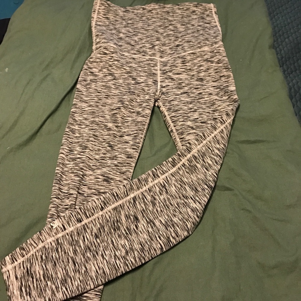 GapFit Maternity work out leggings