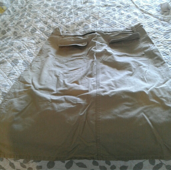 Kim Rogers Belted khaki A line skirt - Picture 2 of 3